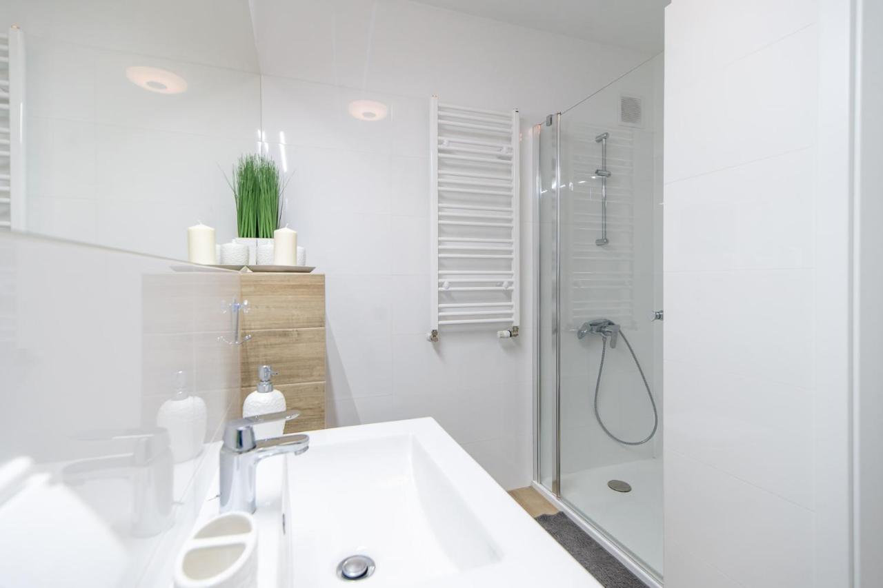 Waterline Apartamenty Kołobrzeg Buitenkant foto